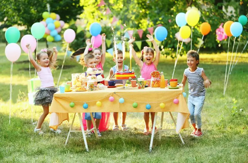 Magische Schatzsuche im Garten: So wird der Kindergeburtstag zum Abenteuer