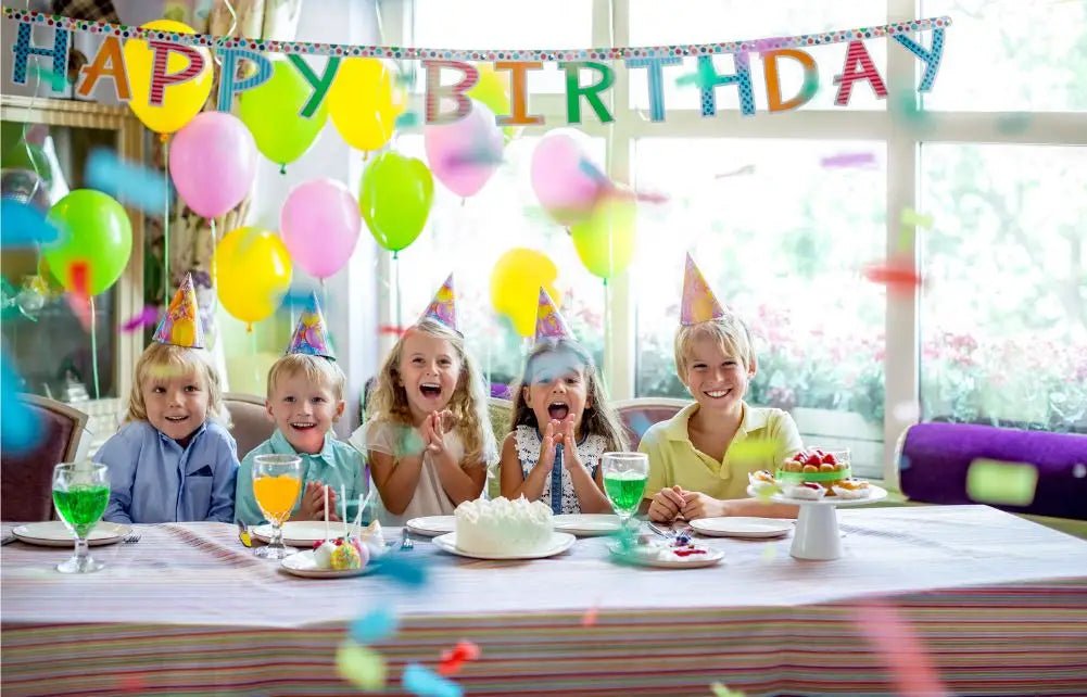 Die 20 besten Kindergeburtstag Spiele: Garantierter Spaß für Klein und Groß!