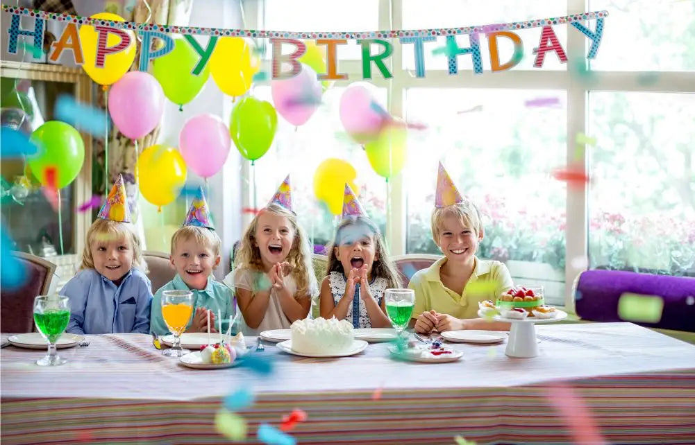 Die 20 besten Kindergeburtstag Spiele: Garantierter Spaß für Klein und Groß!