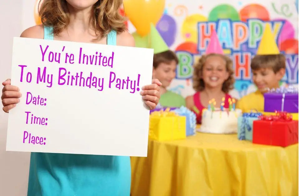 Einladungstexte zum Kindergeburtstag: So wird jedes Kind neugierig