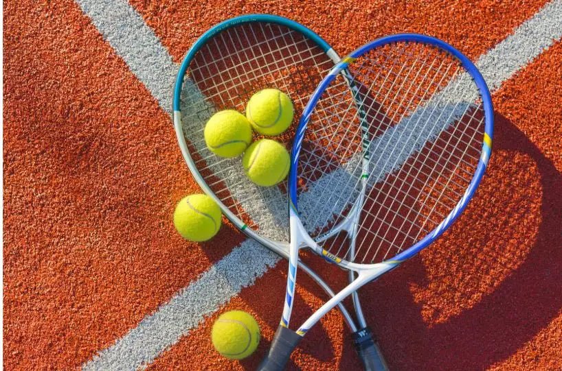 Kindertennis leicht gemacht: Vom ersten Aufschlag bis zum großen Match