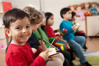 Von Trommeln bis Gitarre: So planst du einen coolen Musik-Workshop zum Geburtstag - schnitzeljagd-kinder